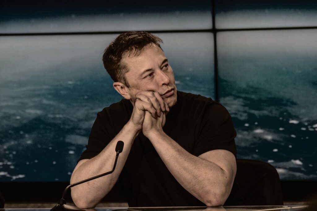 Benzinga Before The Bell: Elon Musk's Kids, Apple's Potential Security Measure, Covid-19 Vaccine Wastage And Other Top Financial Stories Thursday, July 7